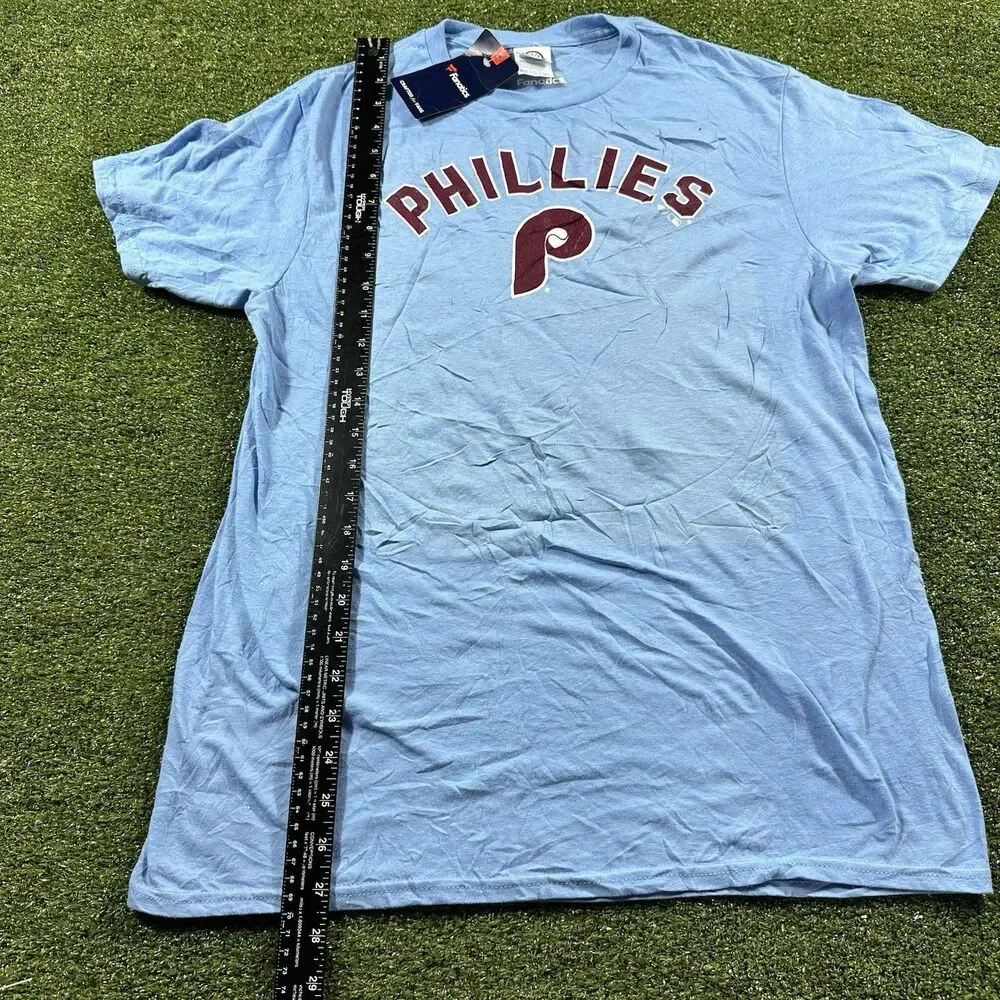 Phillies Tee Shirt By FANATICS SIZE MENS M Short Sleeve NWT